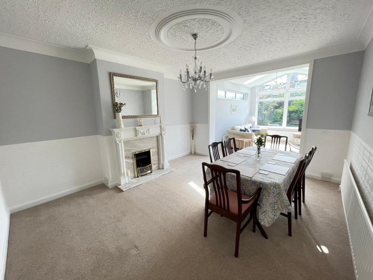 Seaview House, - Luxury Family